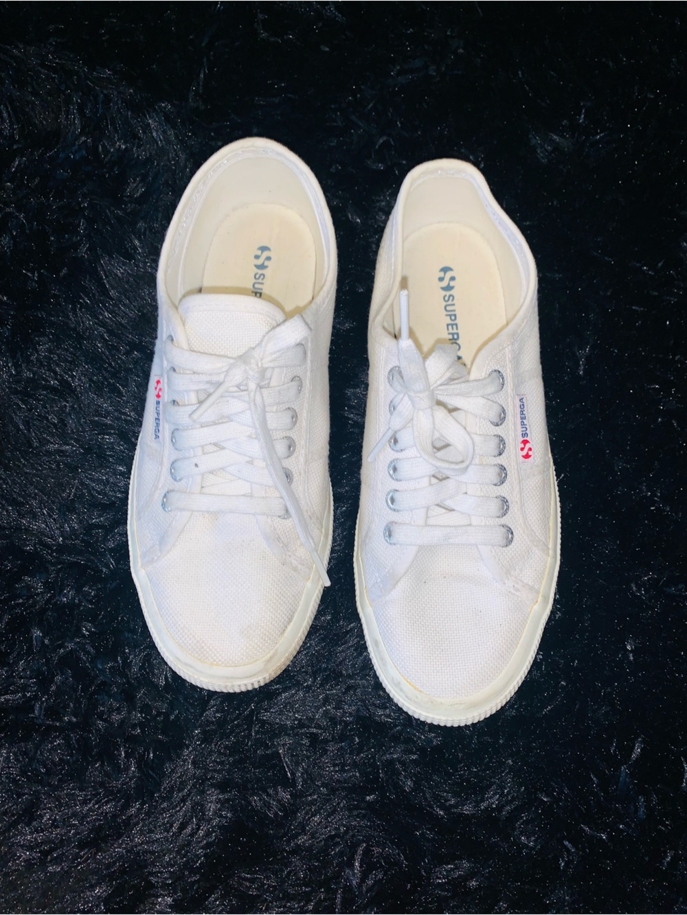 Superga White Low-Top Canvas Sneakers(W 7)(M 8.5)